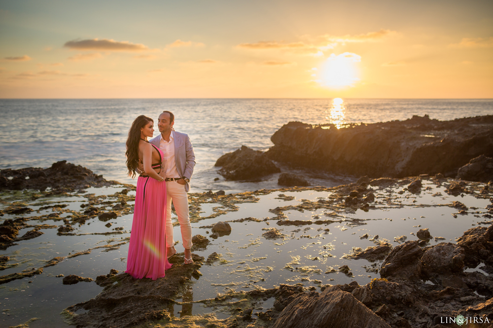 0056-ia-private-hangar-orange-county-victoria-beach-engagement-photography