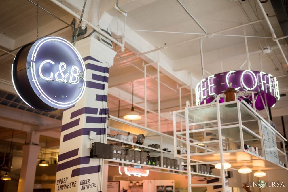 02-grand-central-market-los-angeles-engagement-photography