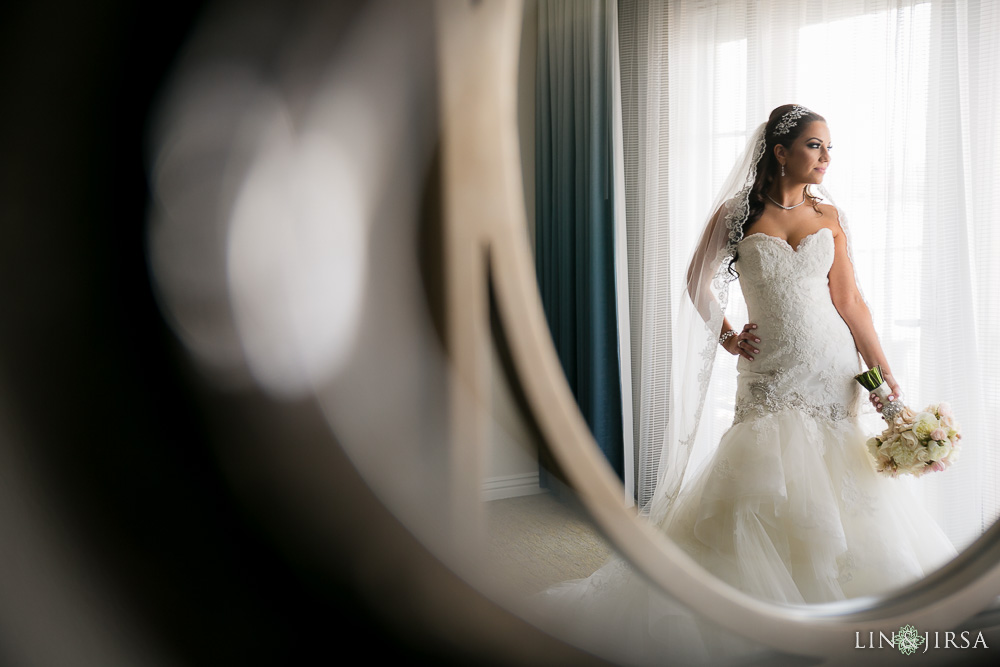 04-balboa-bay-resort-persian-wedding-photography