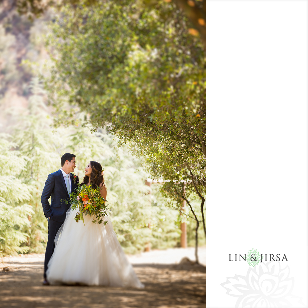 14-serendipity-gardens-oak-glen-wedding-photography
