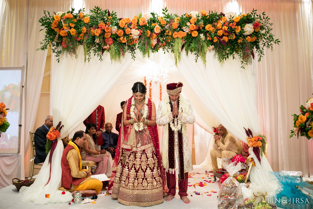 15-huntington-beach-hyatt-regency-indian-wedding-photography