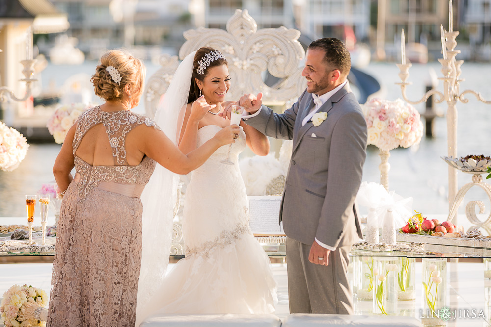 16-balboa-bay-resort-persian-wedding-photography
