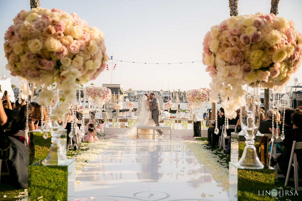 17-balboa-bay-resort-persian-wedding-photography