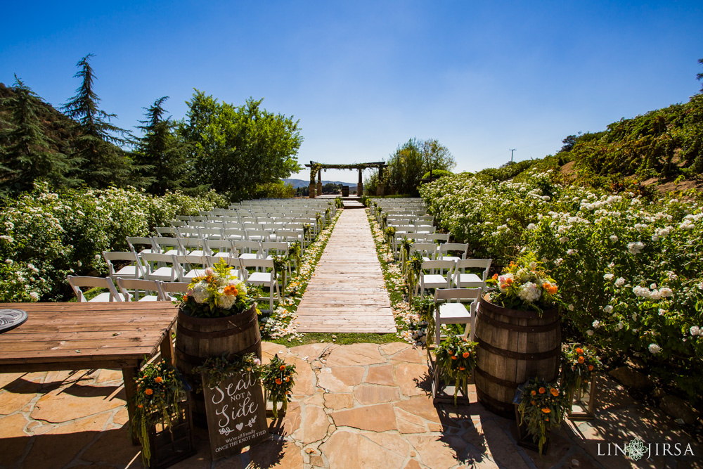 Serendipity Gardens Oak Glen Wedding Ryanne Orlando