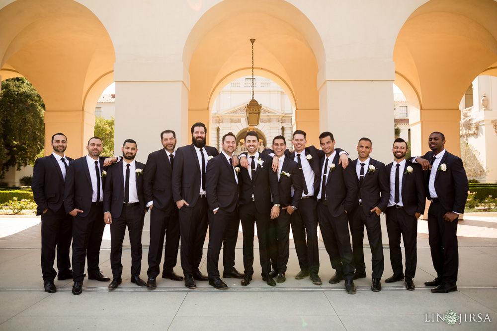 23-renaissance-banquet-hall-glendale-wedding-photography