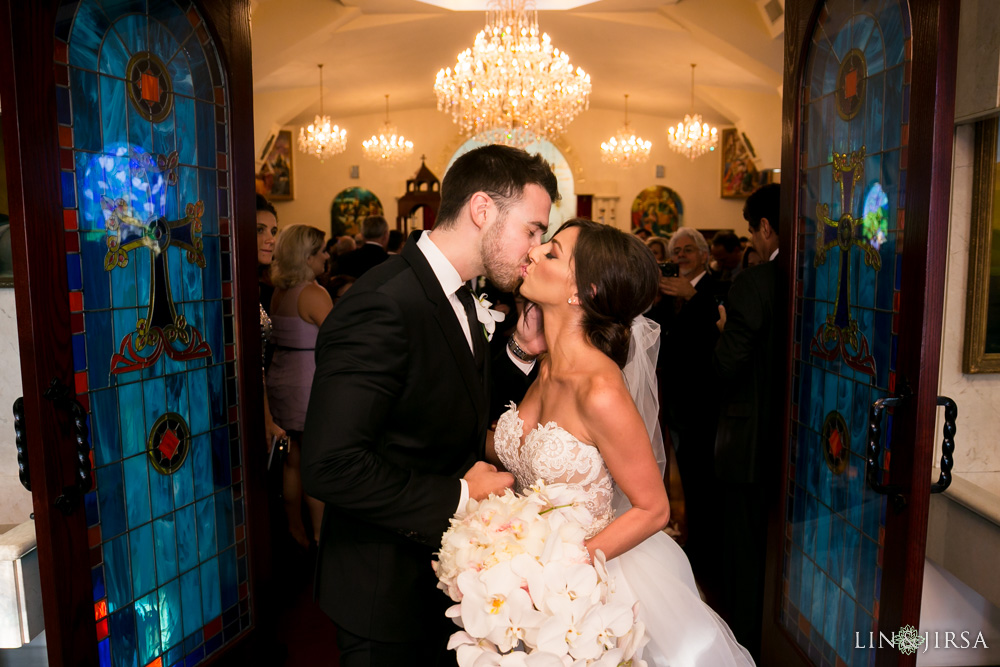 32-renaissance-banquet-hall-glendale-wedding-photography