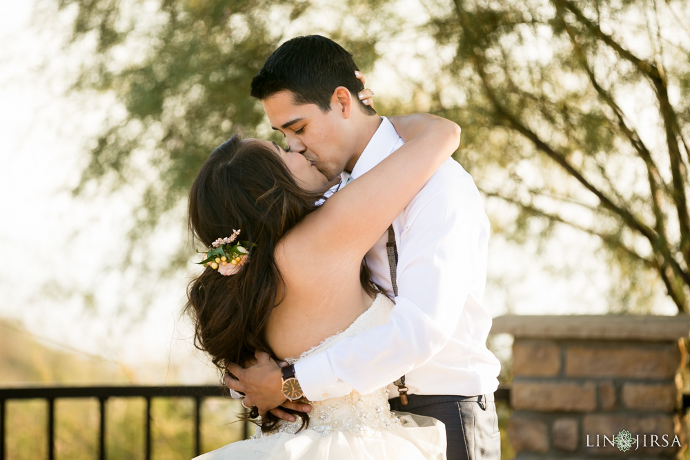 34-serendipity-gardens-oak-glen-wedding-photography