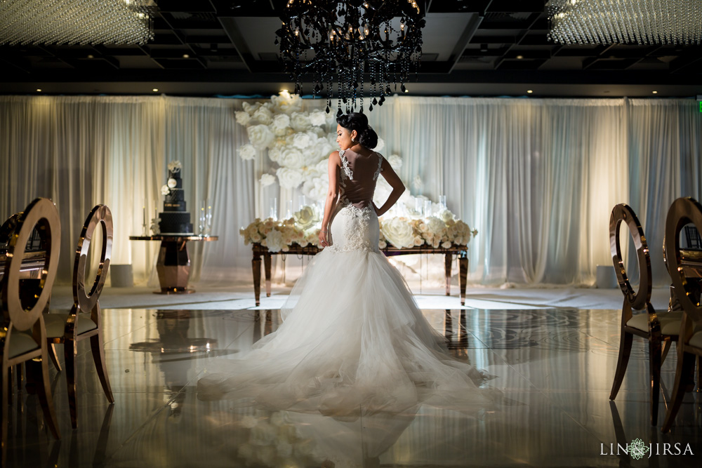 28-vertigo-events-venue-glendale-wedding-photography