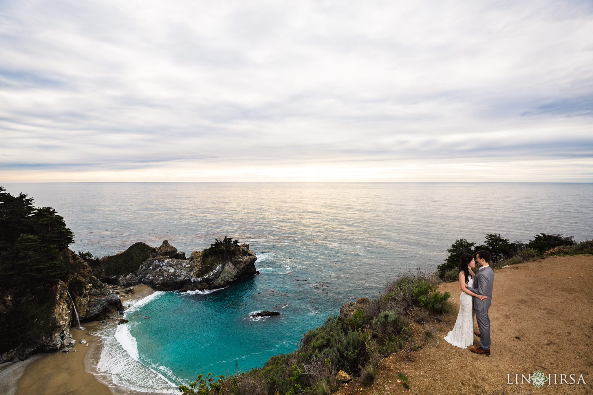 09-big-sur-mcway-falls-pfieffer-beach-engagement-photography