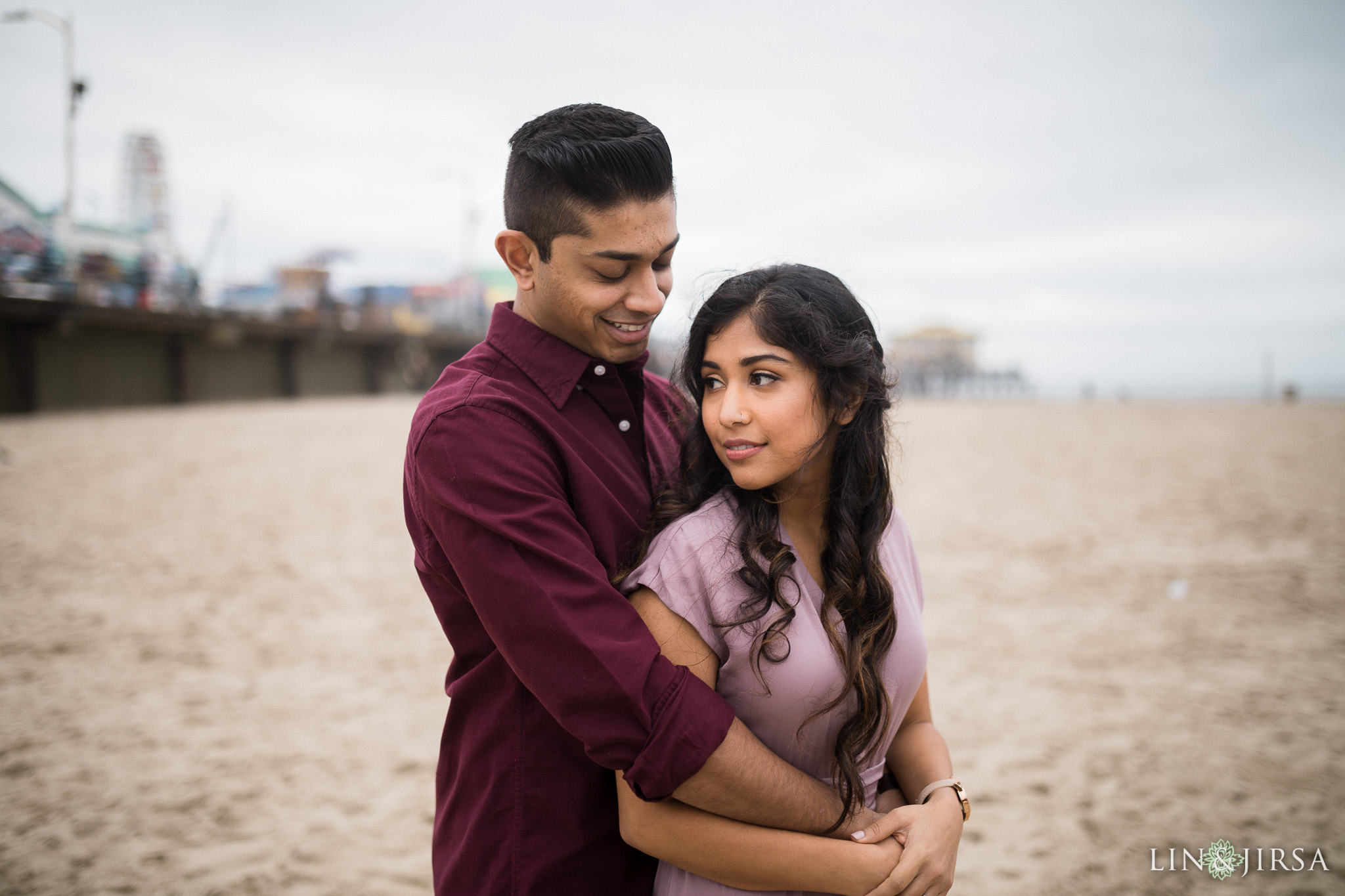 01-santa-monica-pier-los-angeles-engagement-photography