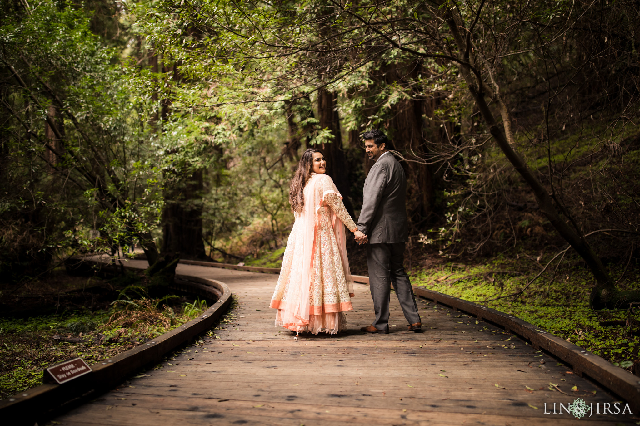 02-San-francisco-muir-woods-marin-county-engagement-photography