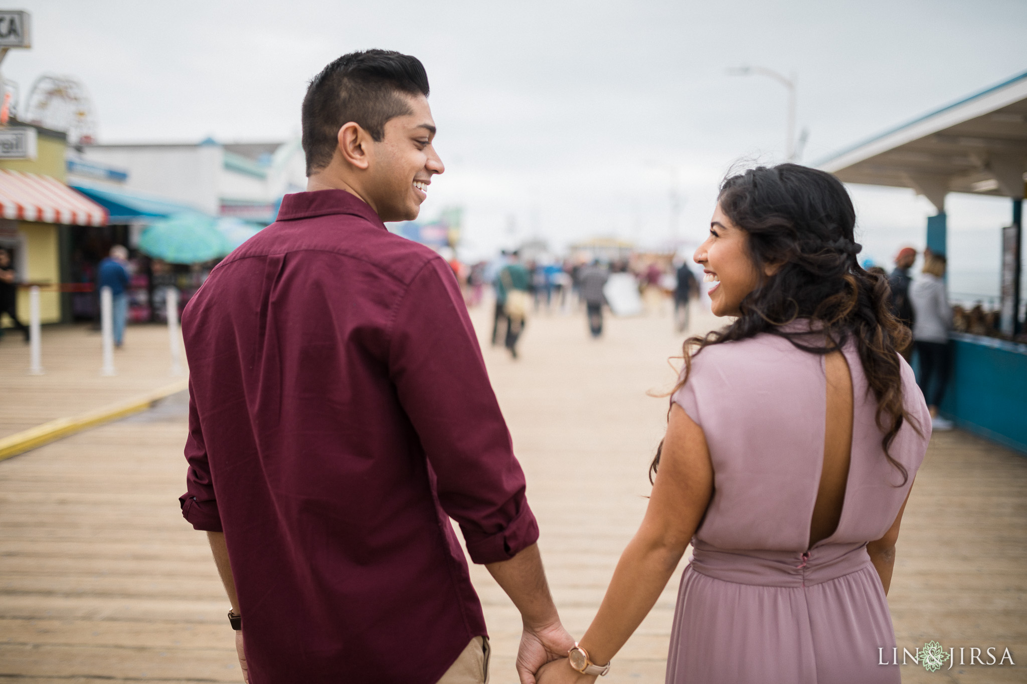 03-santa-monica-pier-los-angeles-engagement-photography