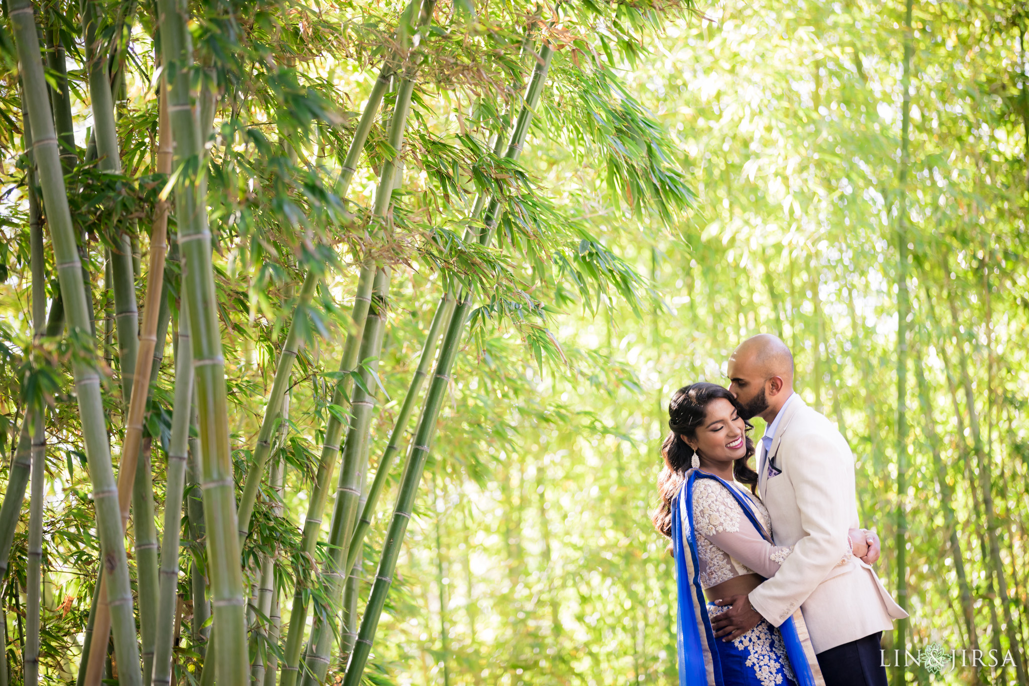 03-huntington-garden-engagement-photography