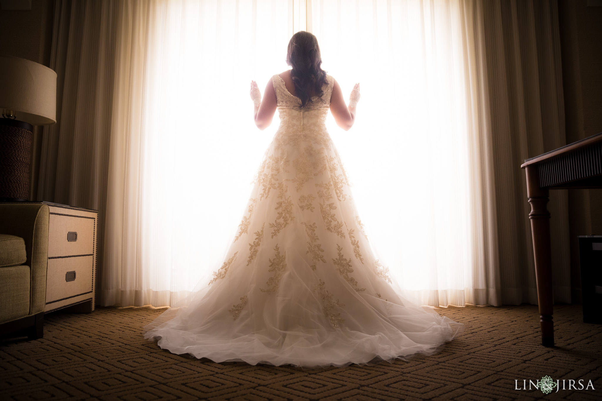 04 hyatt regency huntington beach bride wedding photography 1