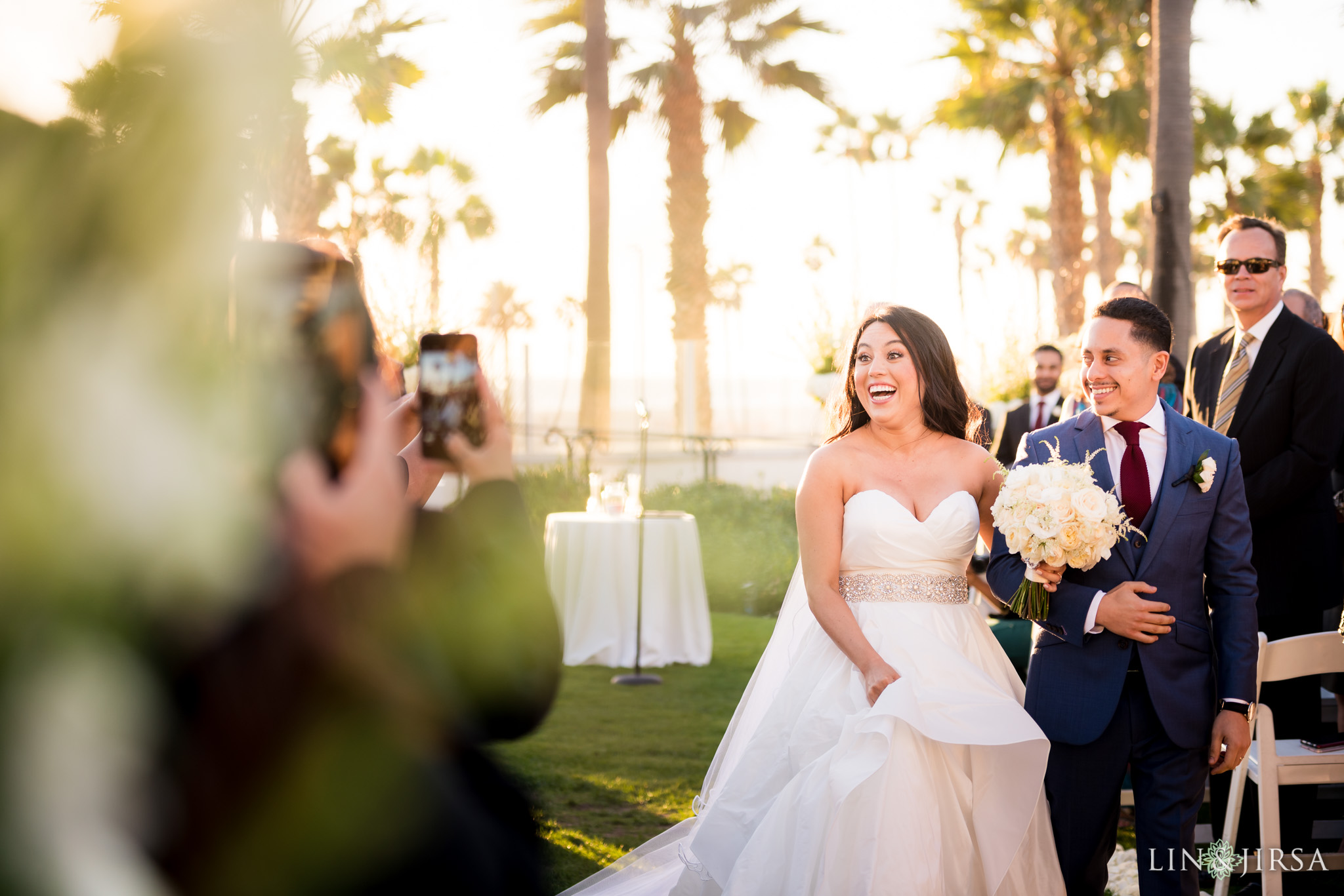 24 hyatt regency huntington beach wedding ceremony photography