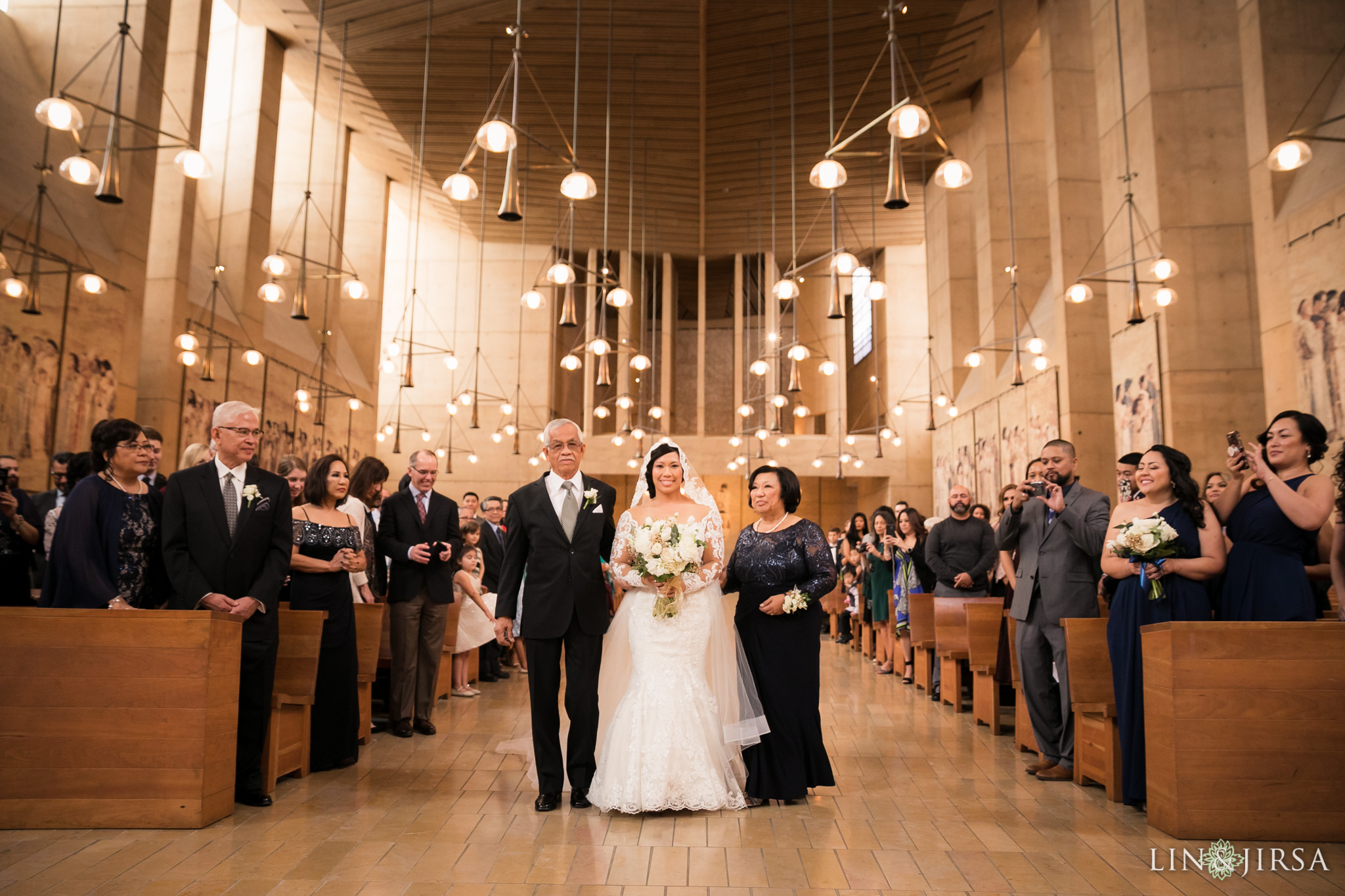 17 cathedral of our lady of angels wedding ceremony photography