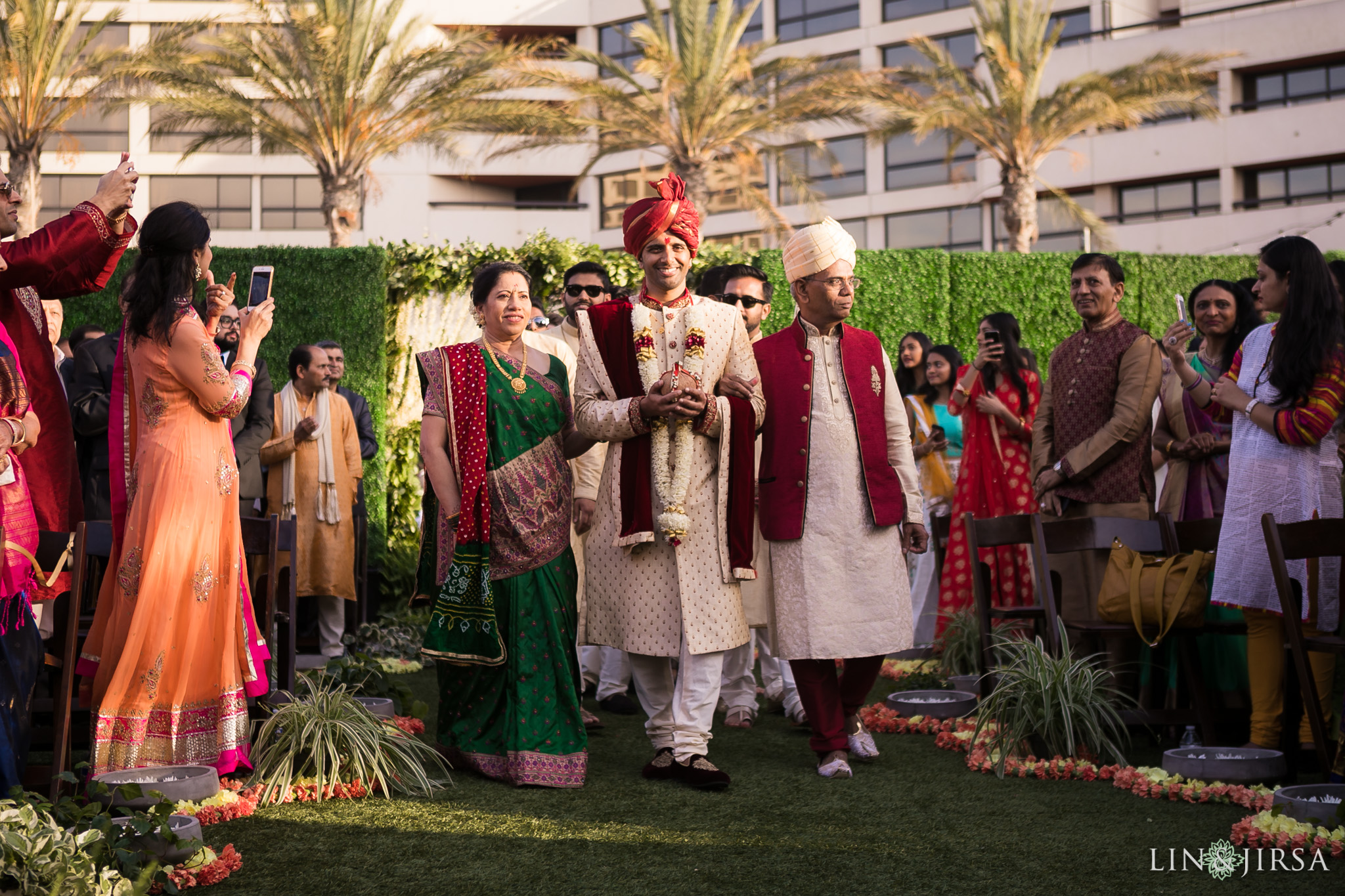 31 hotel irvine indian wedding ceremony photography