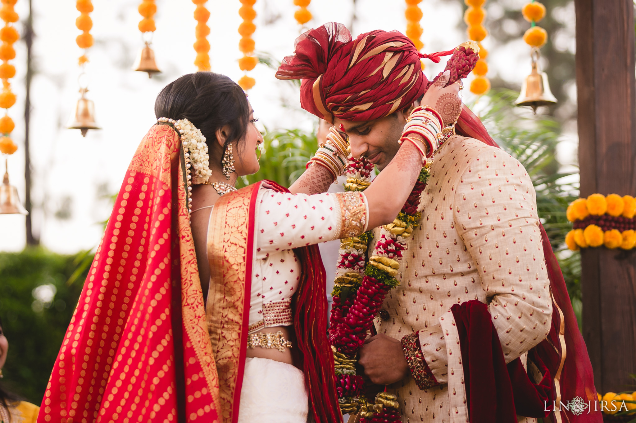 34 hotel irvine indian wedding ceremony photography