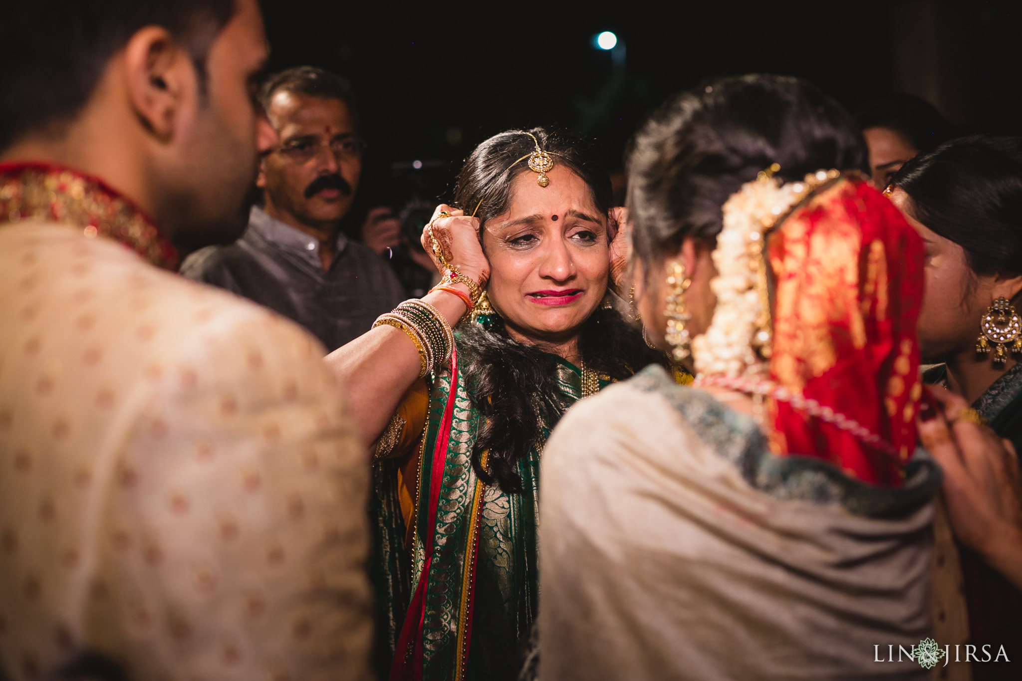 49 hotel irvine indian wedding vidaai photography