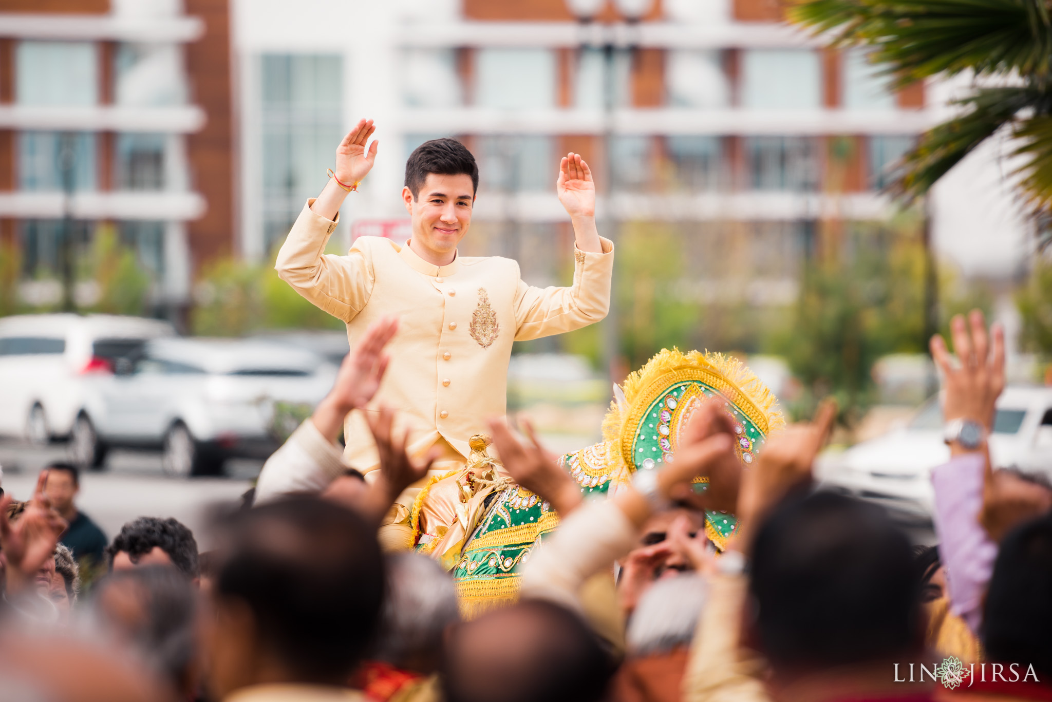 16 pasea hotel and spa huntington beach indian wedding baraat photography