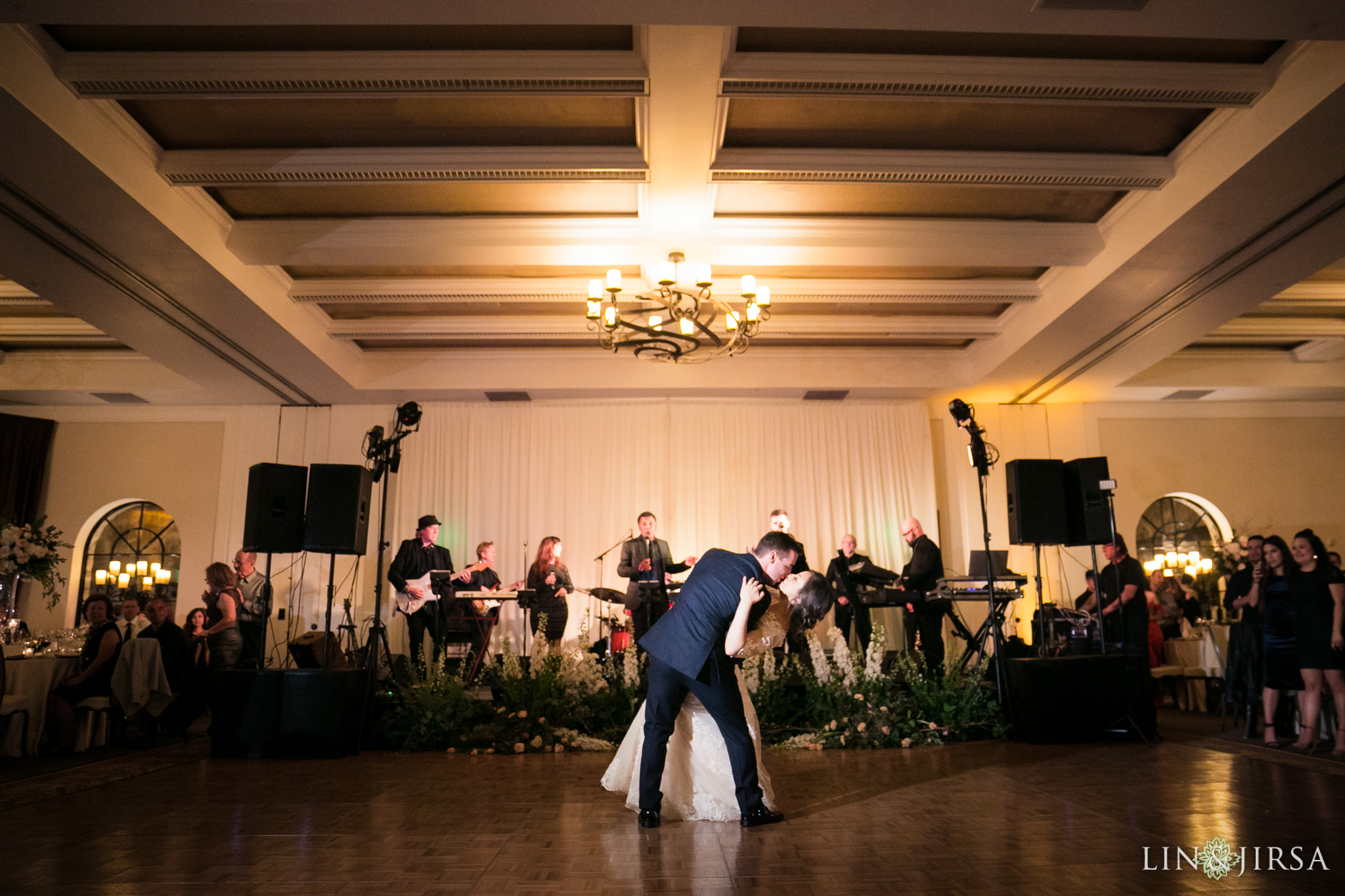 29 estancia la jolla hotel and spa wedding reception photography