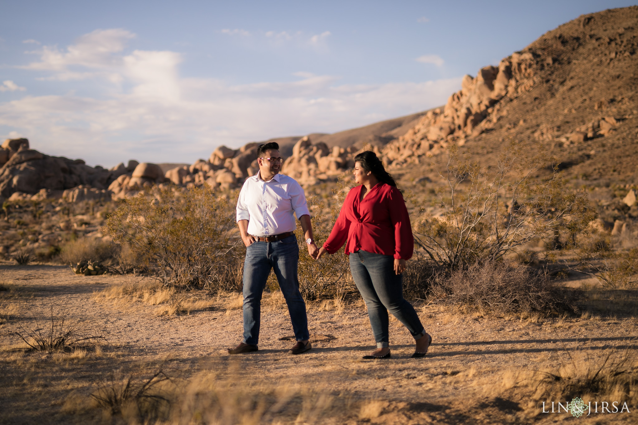 05 joshua tree national park desi engagement photography