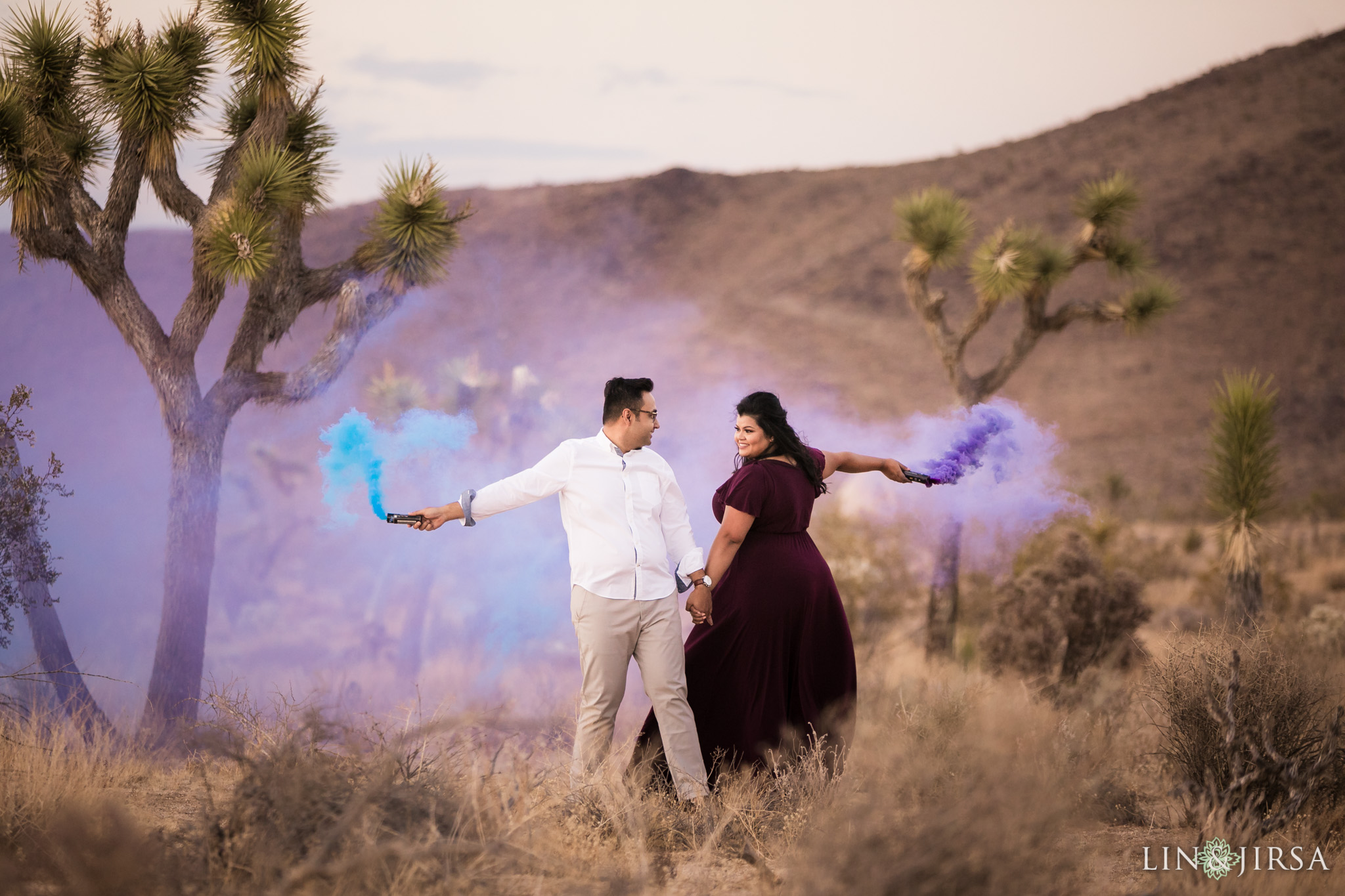 09 joshua tree national park desi engagement photography