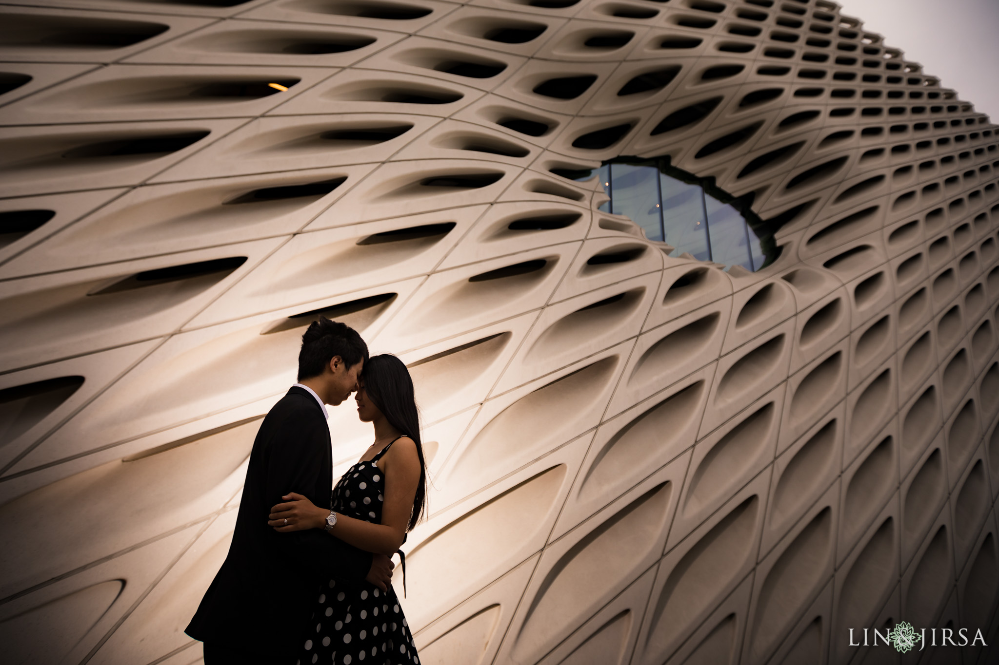 09 the broad museum los angeles engagement photography