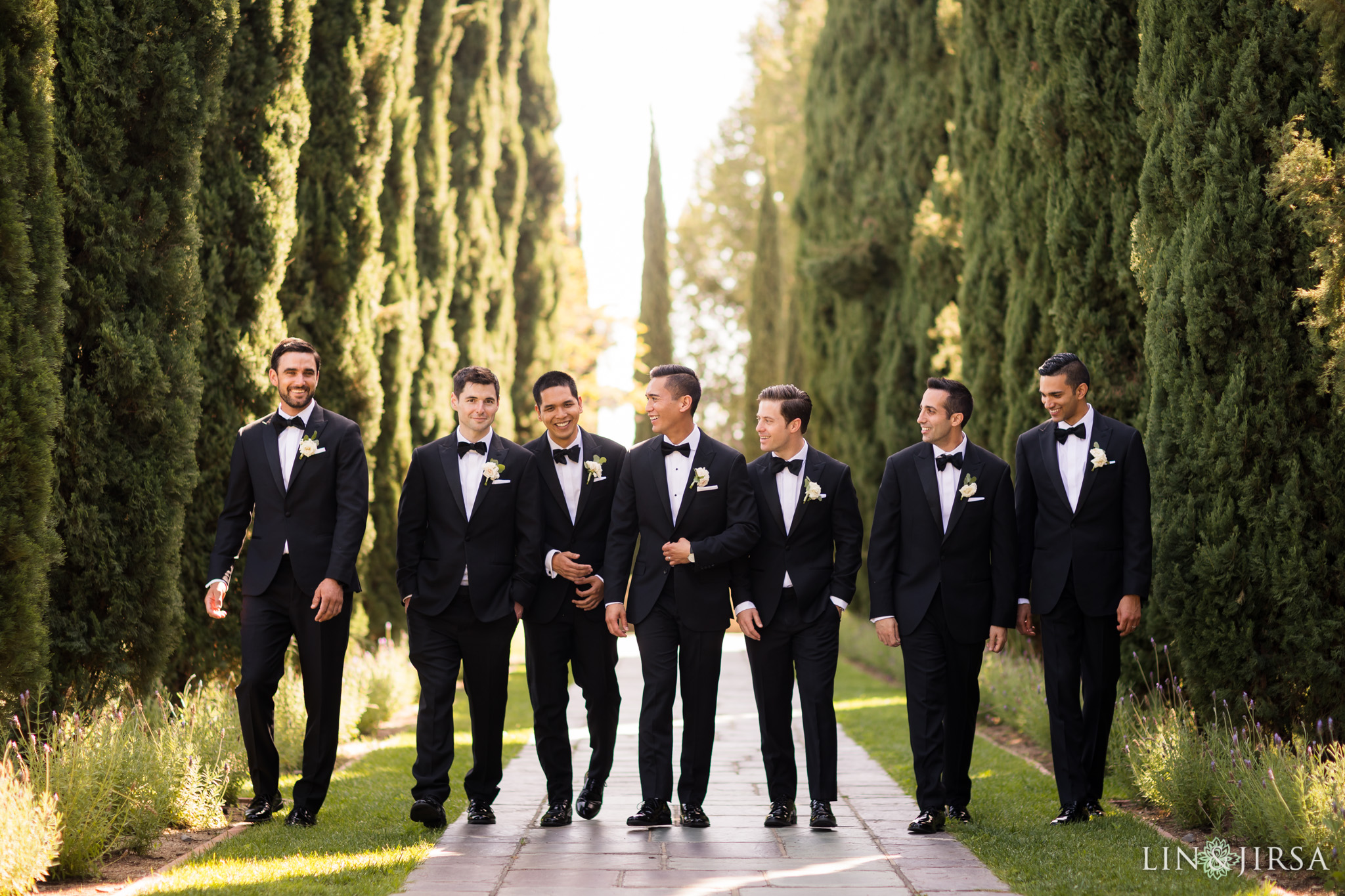 12 greystone mansion los angeles groomsmen wedding photography