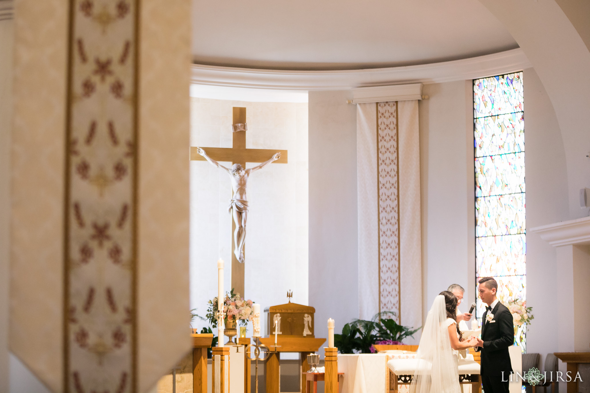 17 good shepherd catholic church los angeles wedding ceremony photography