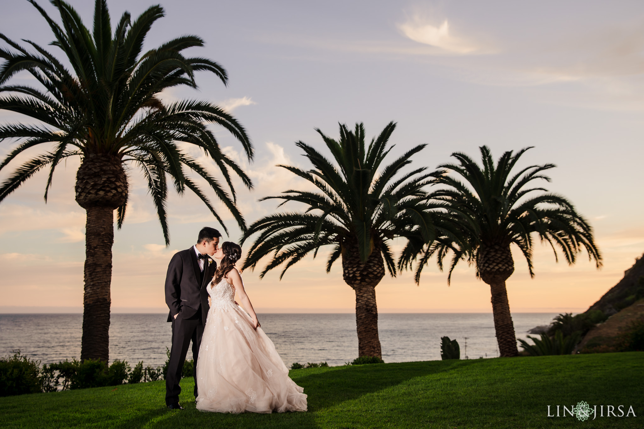 35 bel air bay club malibu sunset wedding photography