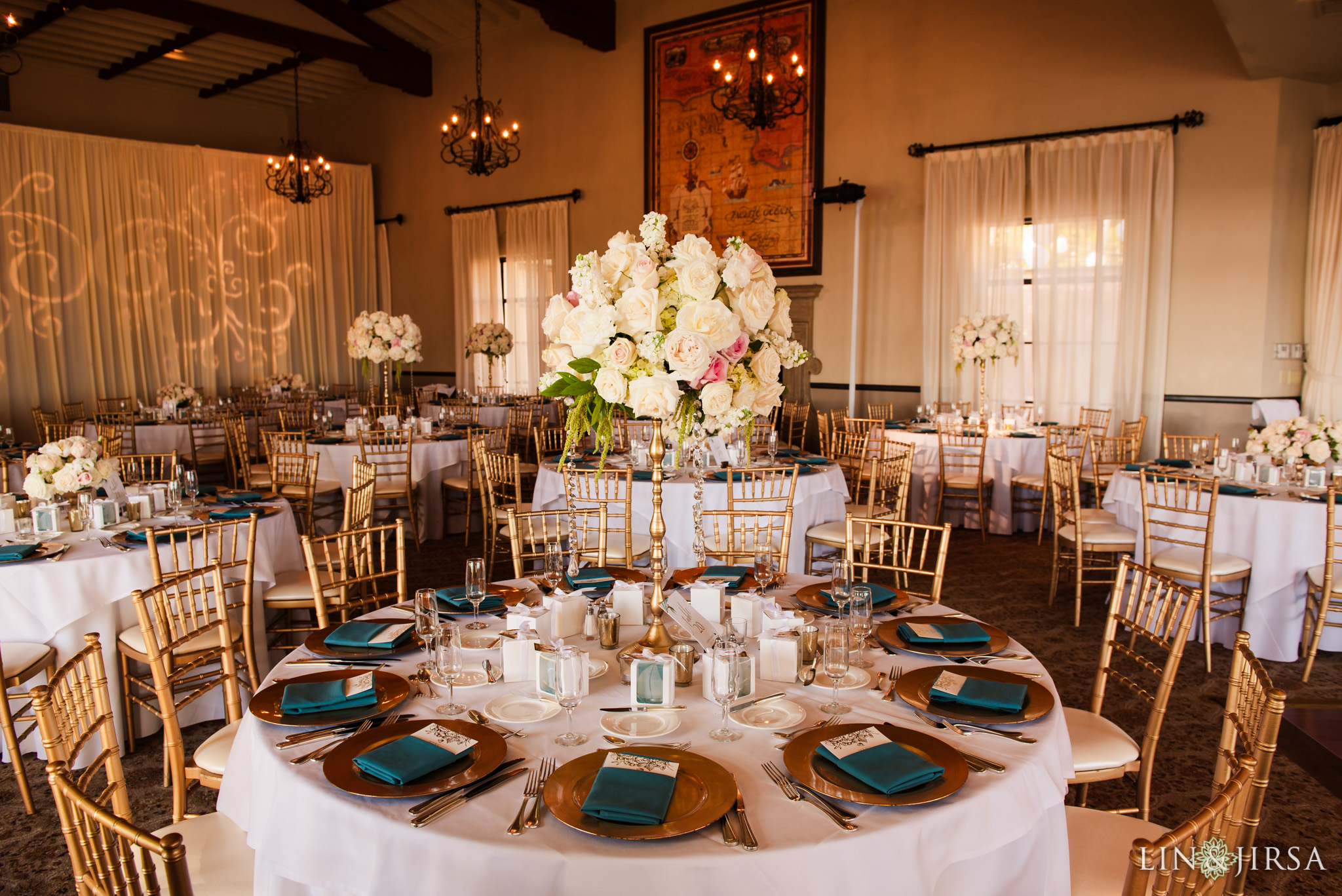 45 bel air bay club malibu wedding reception photography