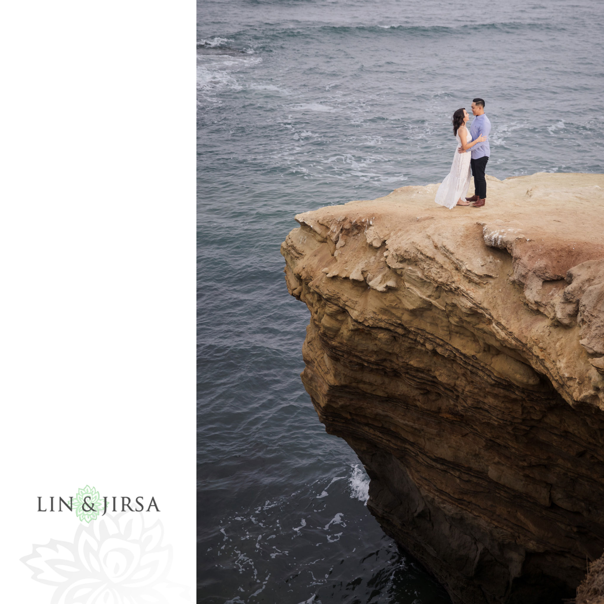 15 san diego beach cliffs engagement photography