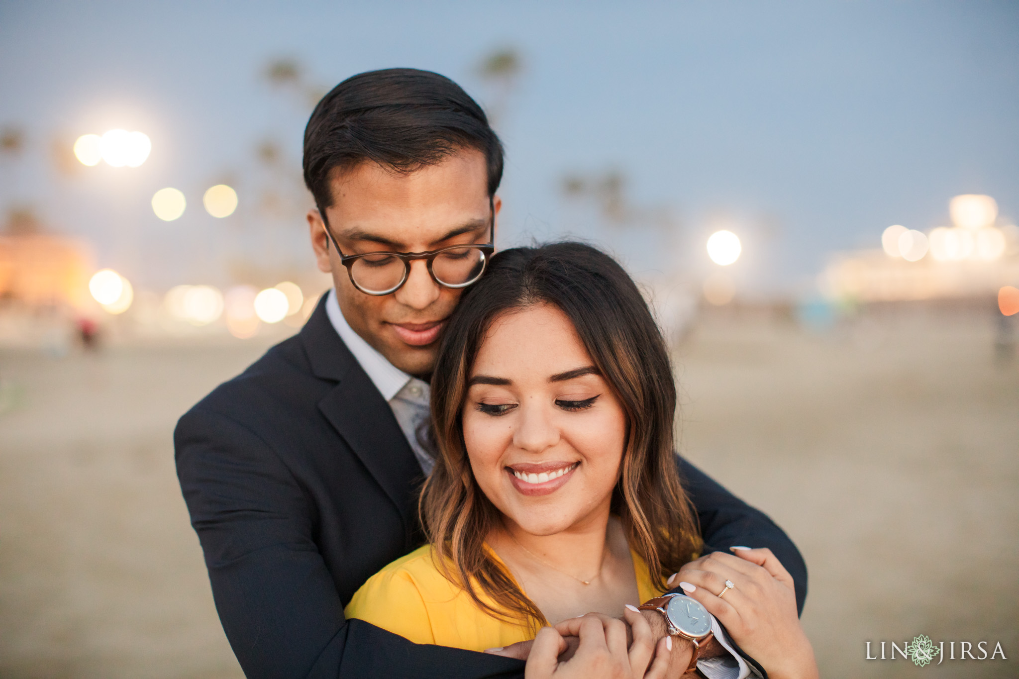 08 Newport Beach Pier Engagement Photography