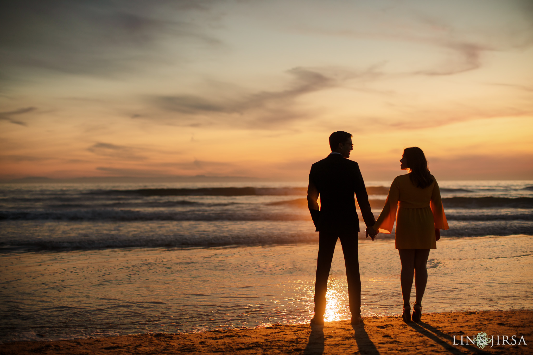 11 Newport Beach Pier Engagement Photography