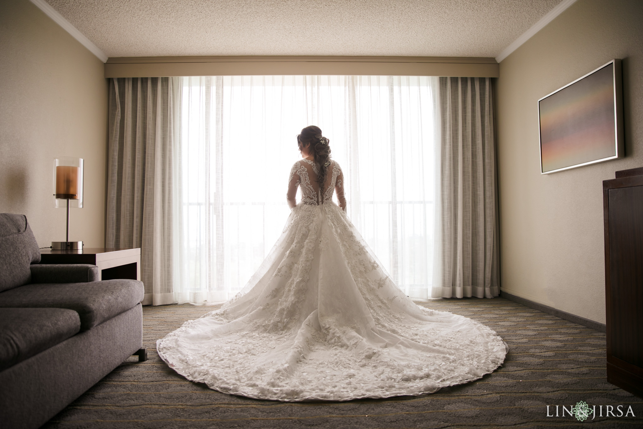 04 The Newport Beach Marriott Hotel Wedding Photography