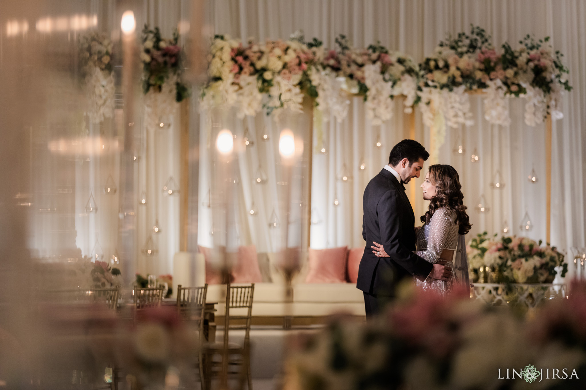 16 Hilton Santa Barbara Beachfront Resort Indian Wedding Reception Photography